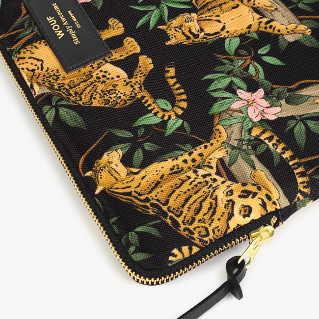 Housse ordinateur  13 pouces black lazy jungle